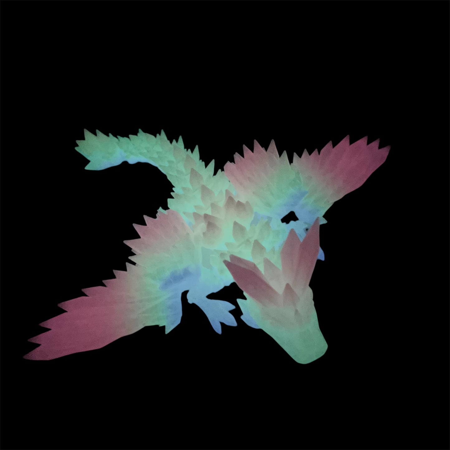 Dragon cristal glow in the dark